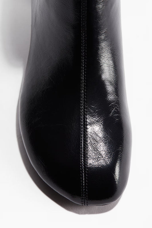 BOTINES