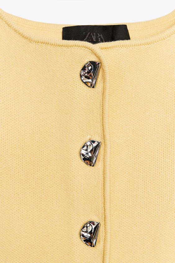 TOP PUNTO BOTONES METÁLICOS - ZARA