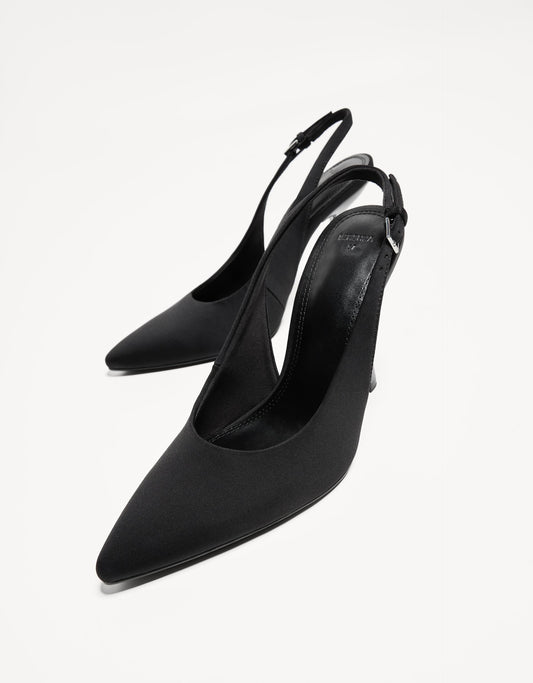 Zapato tacón destalonado
