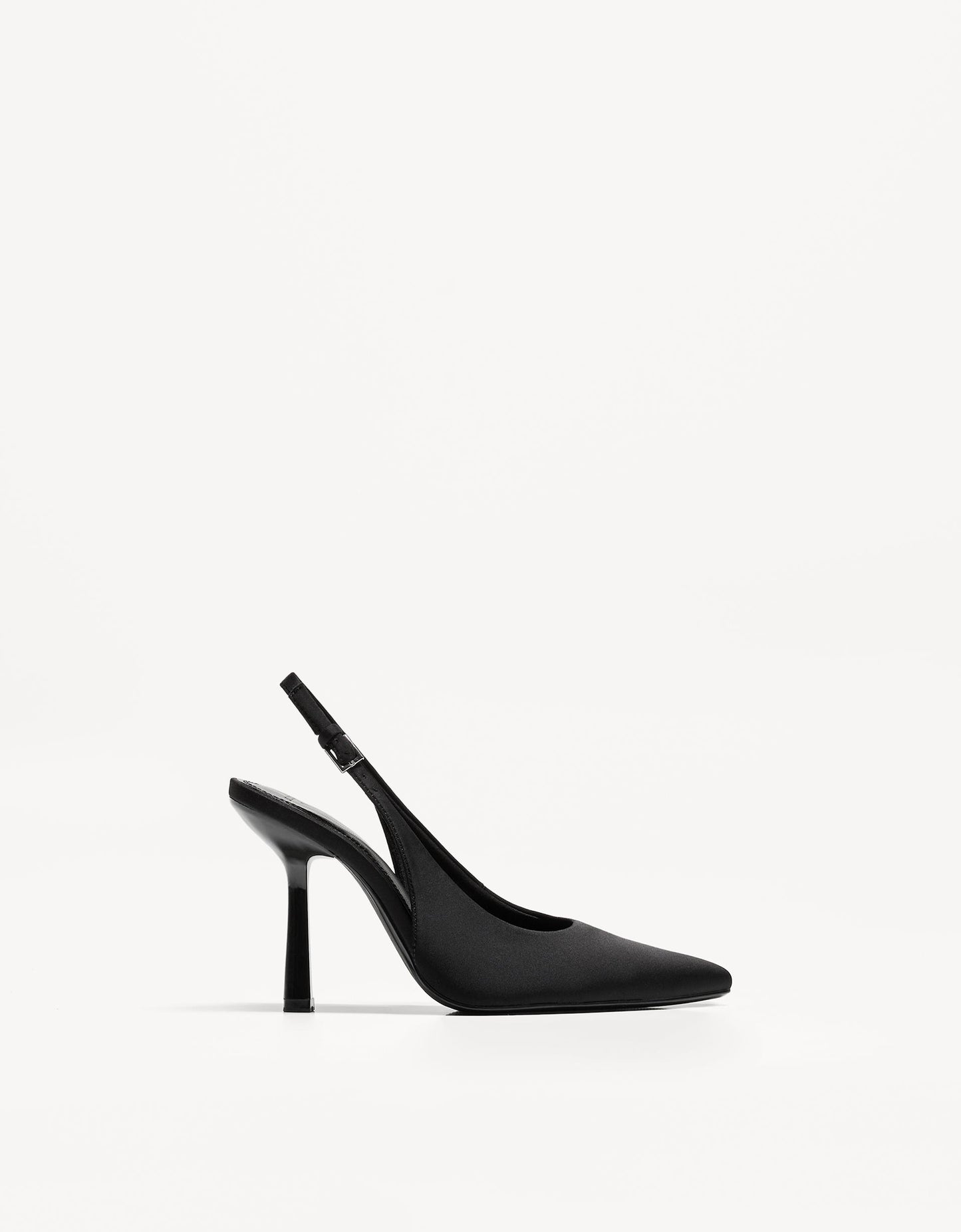 Zapato tacón destalonado