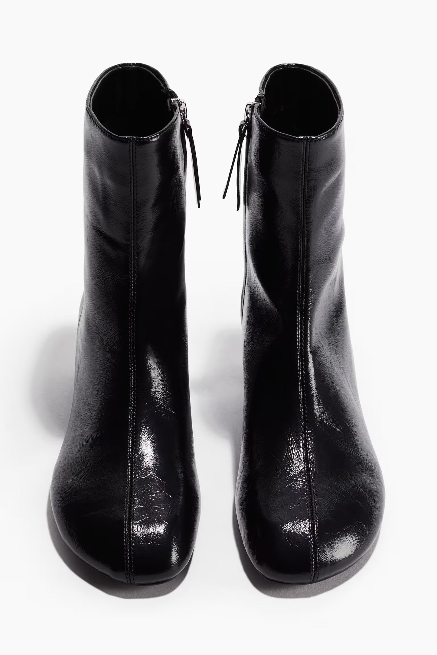 BOTINES