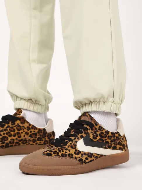 Zapatillas retro detalle encaje - Bershka